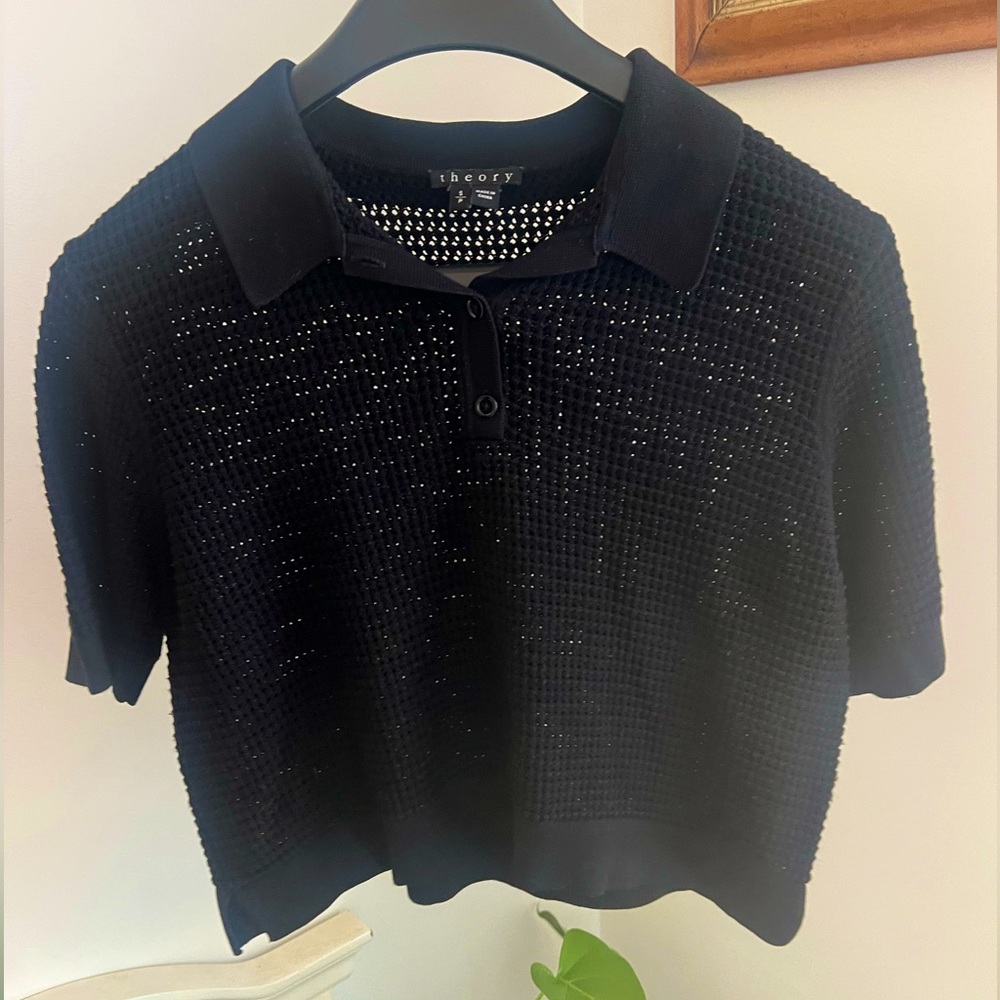 Theory knit cropped polo, black viscose ➰🖤➿